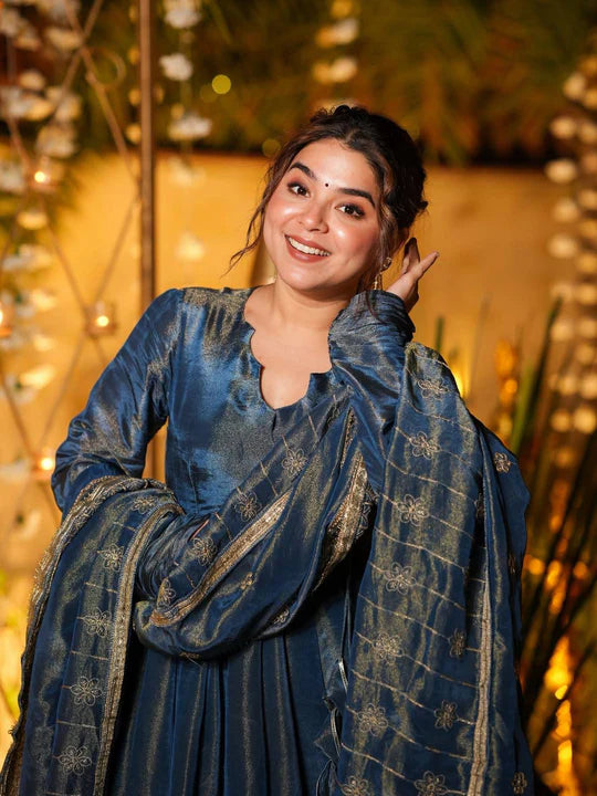 Elegant Blue Charm for Every Occasion